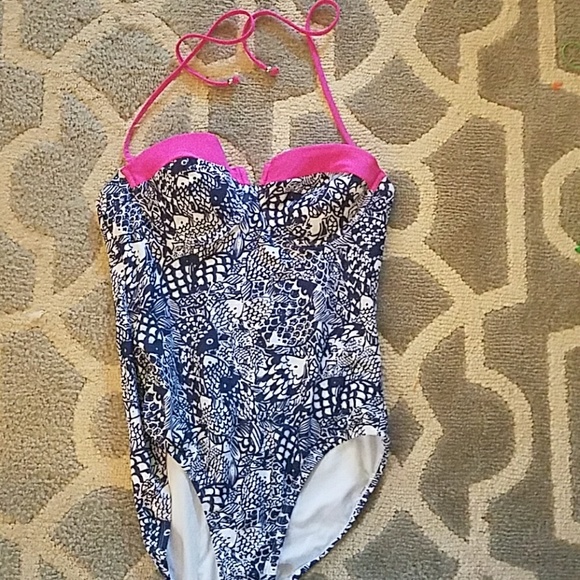 Lilly Pulitzer for Target Other - Lily Pulitzer for Target one piece swimsuit size L